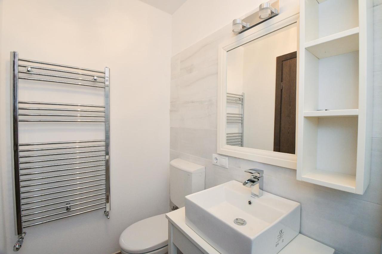 Casa Alexandru - Locul In Care Te Simti Acasa Hotel Viseu de Jos Bagian luar foto